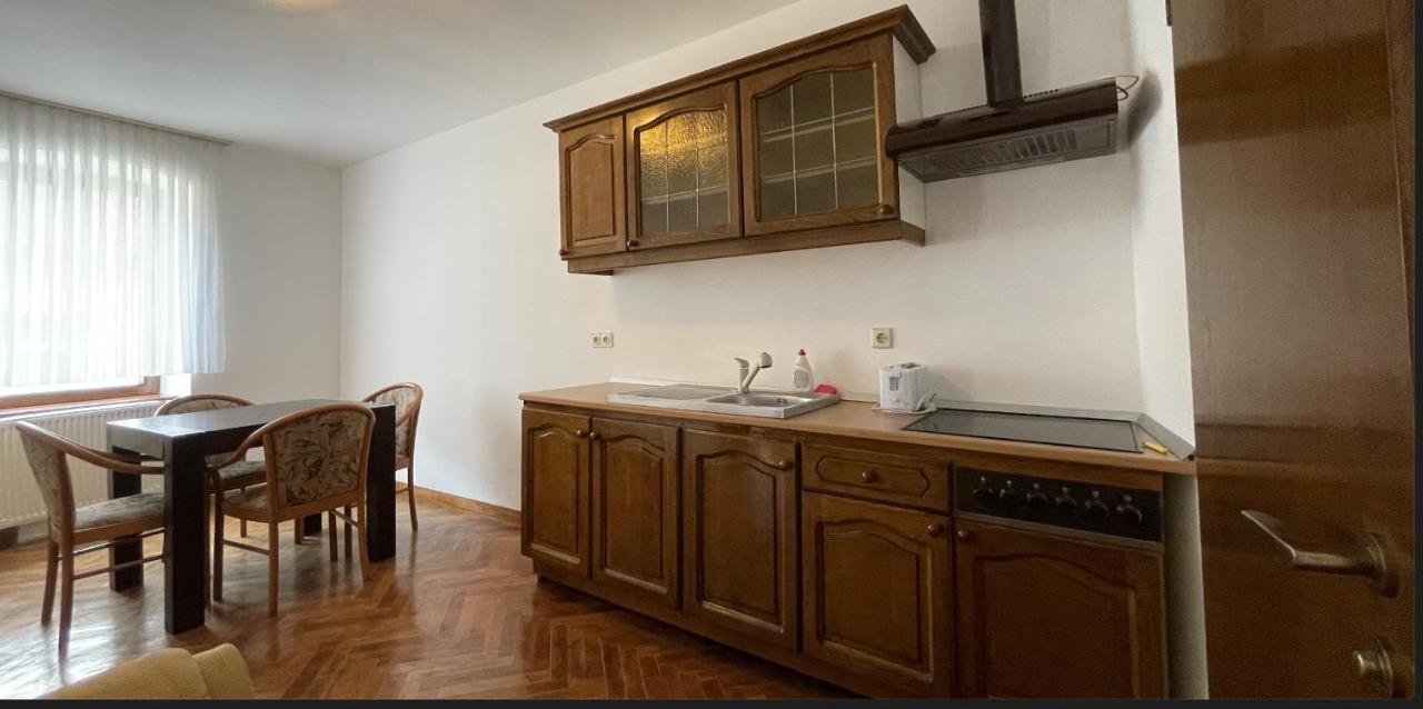 Z House Apartment Sibiu Ngoại thất bức ảnh